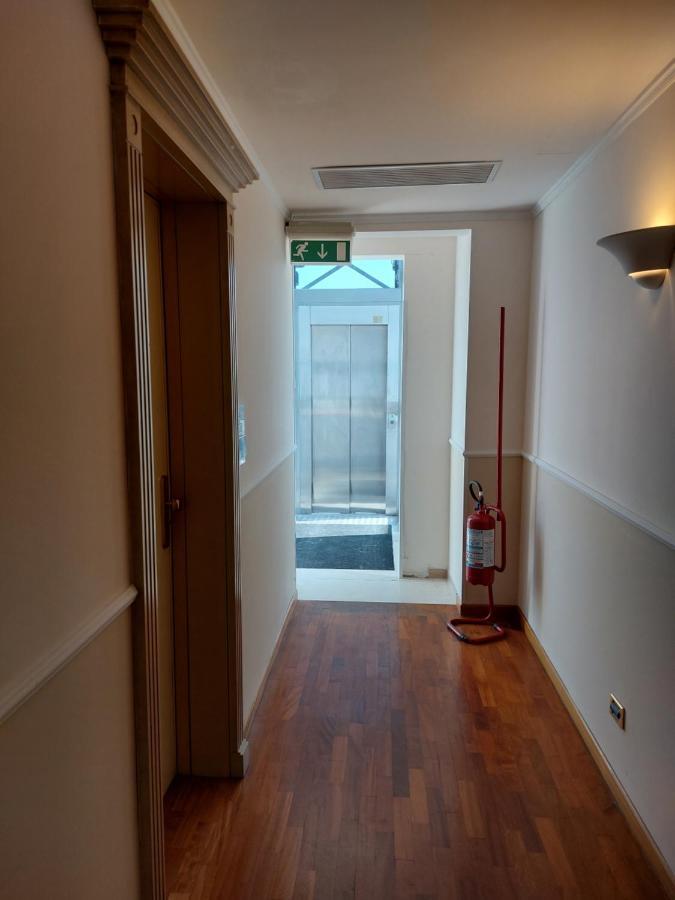 Hotel Villa Medici Рока Сан Джовани Екстериор снимка